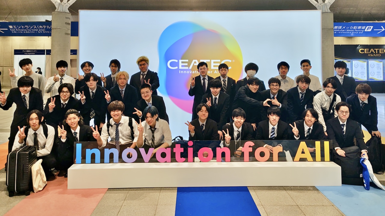 会場での記念写真